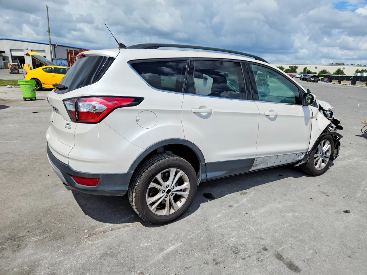 2018 Ford Escape Sel - Image 3