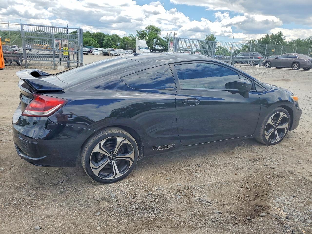 2015 Honda Civic - Image 3