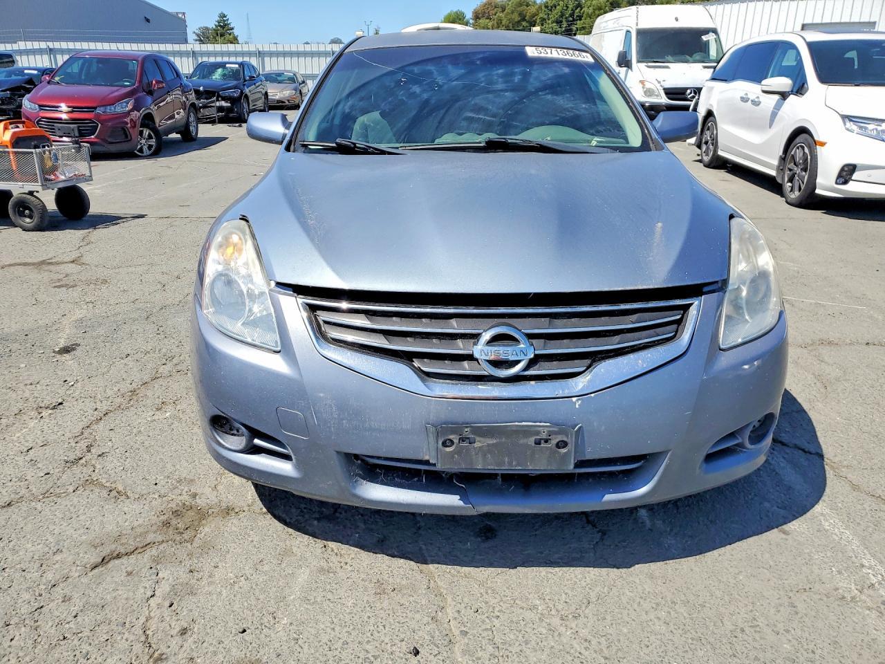 2010 Nissan Altima 2.5 - Фото 5
