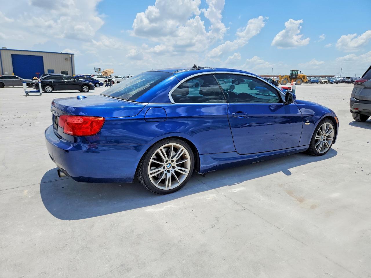 2013 BMW 335 I - Фото 3
