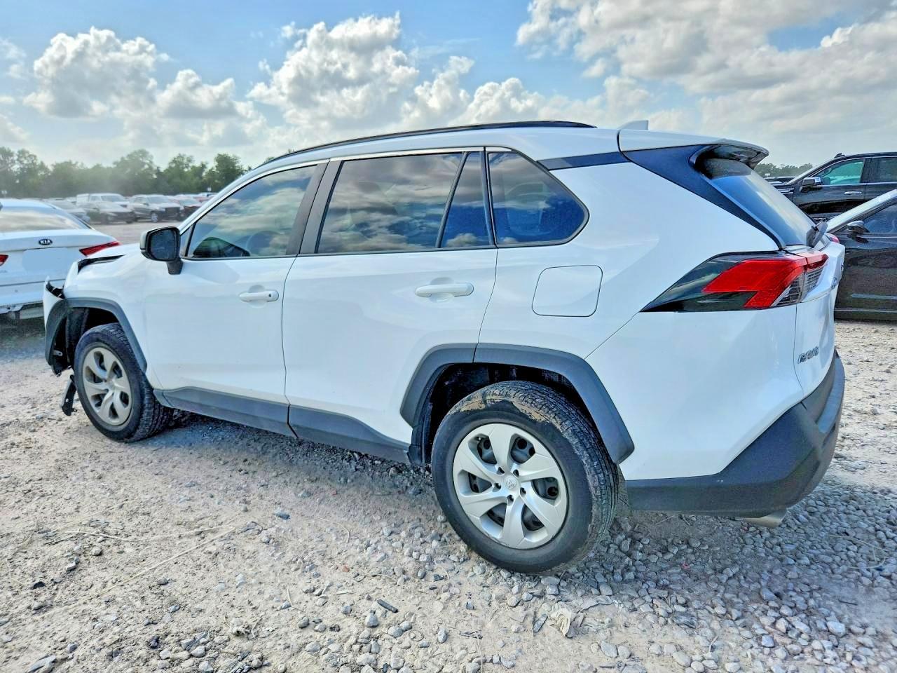 2021 Toyota Rav4 Le - Image 2