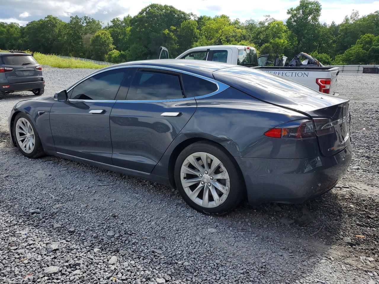 2019 Tesla Model S - Image 2