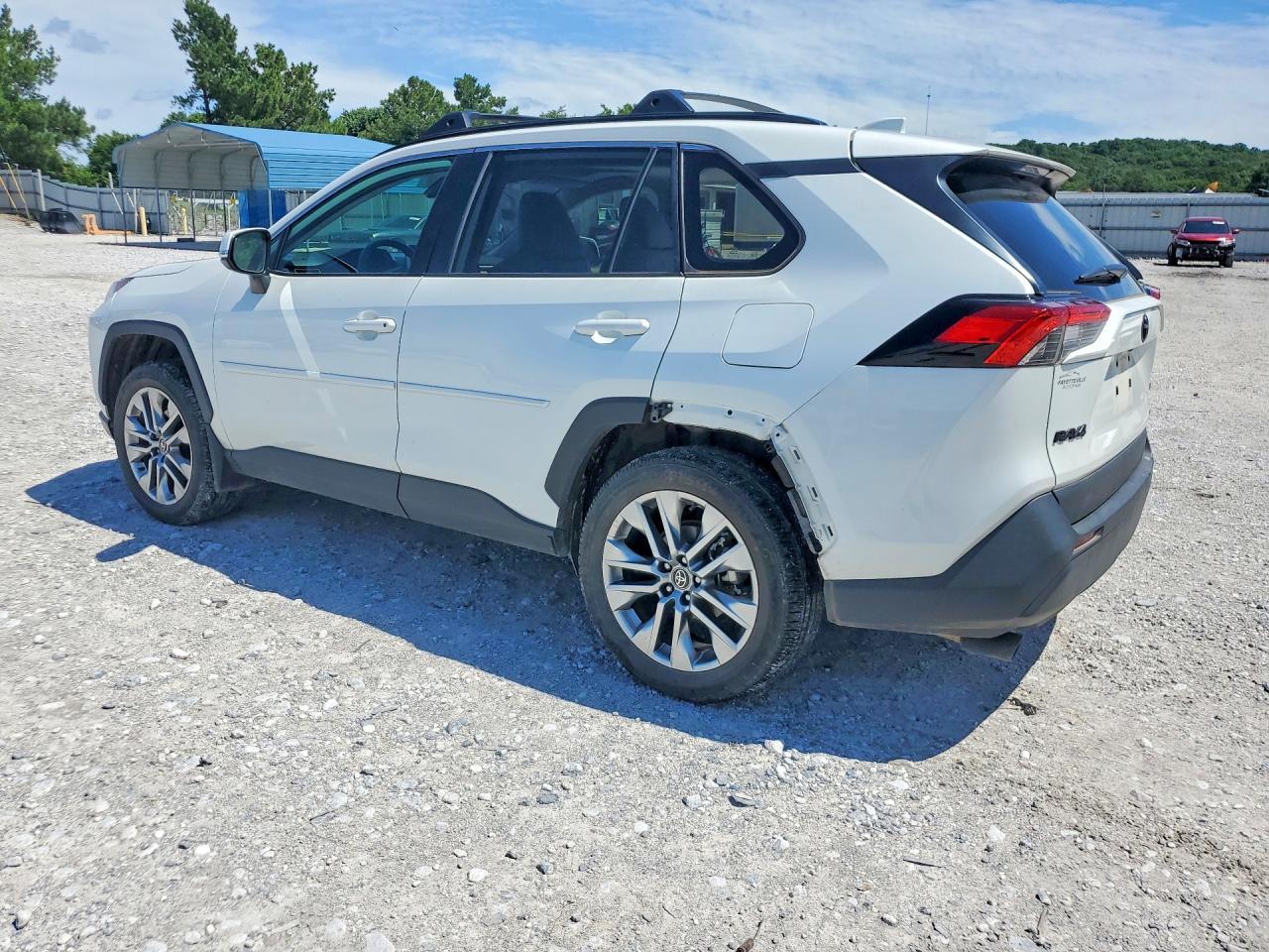 2024 Toyota Rav4 Xle Premium - Image 2
