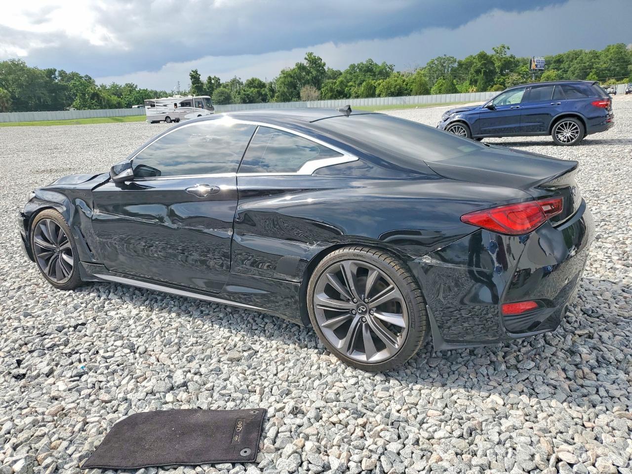 2020 Infiniti Q60 3.0T Luxe - Фото 2