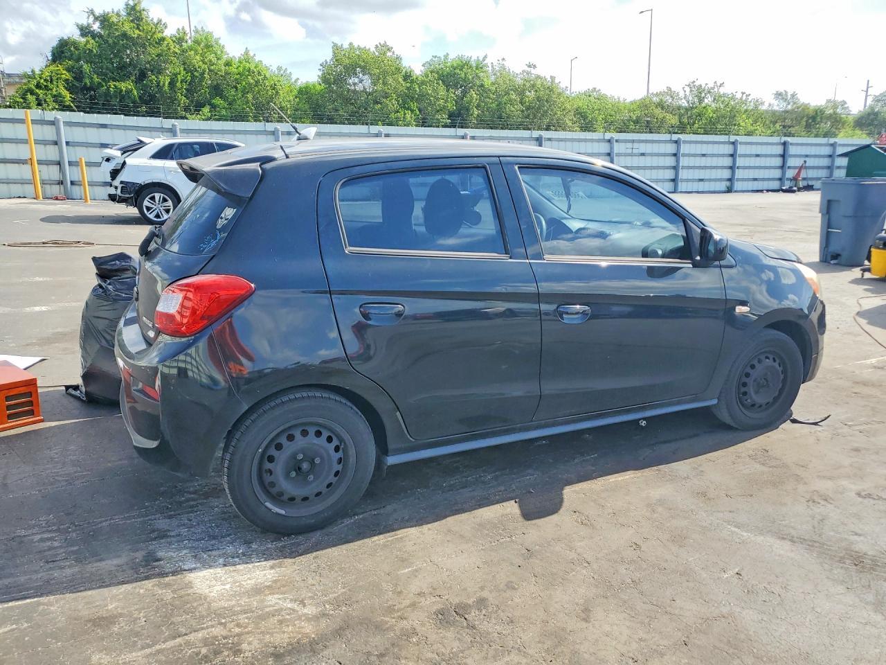 2017 Mitsubishi Mirage Es - Фото 3