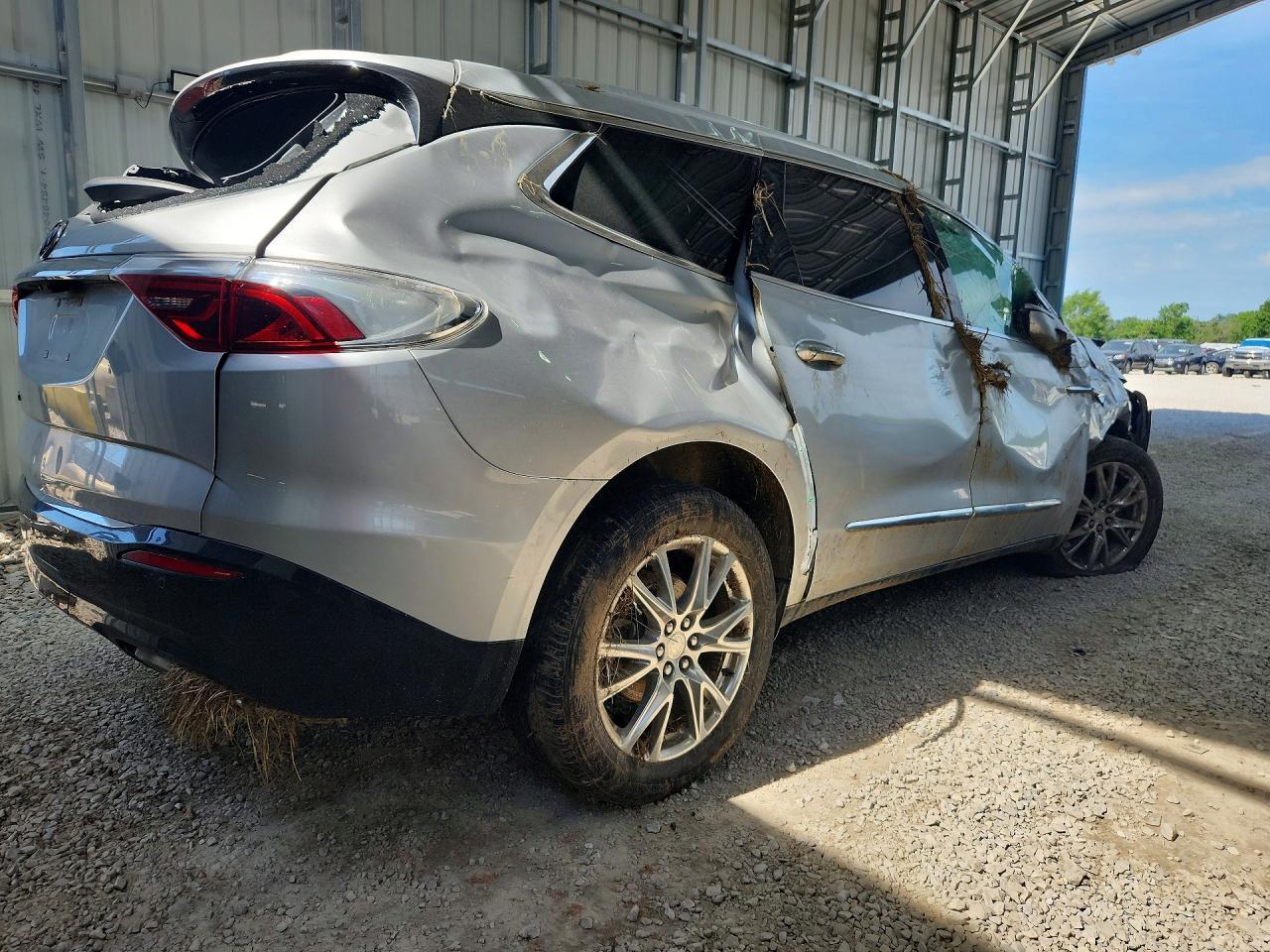 2022 Buick Enclave Premium - Фото 3