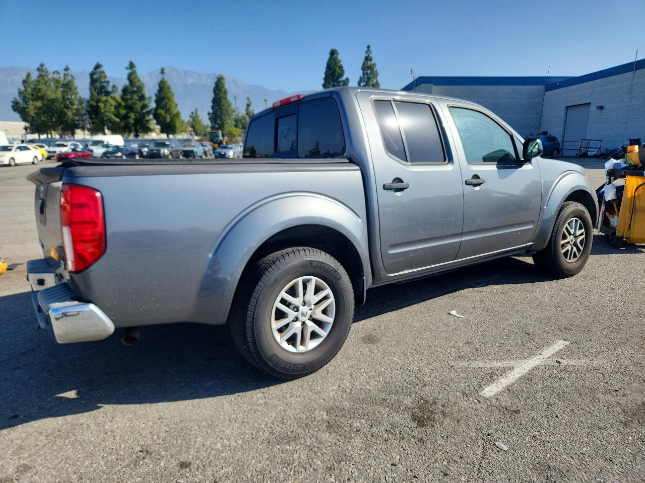 2016 Nissan Frontier Sv - Image 3
