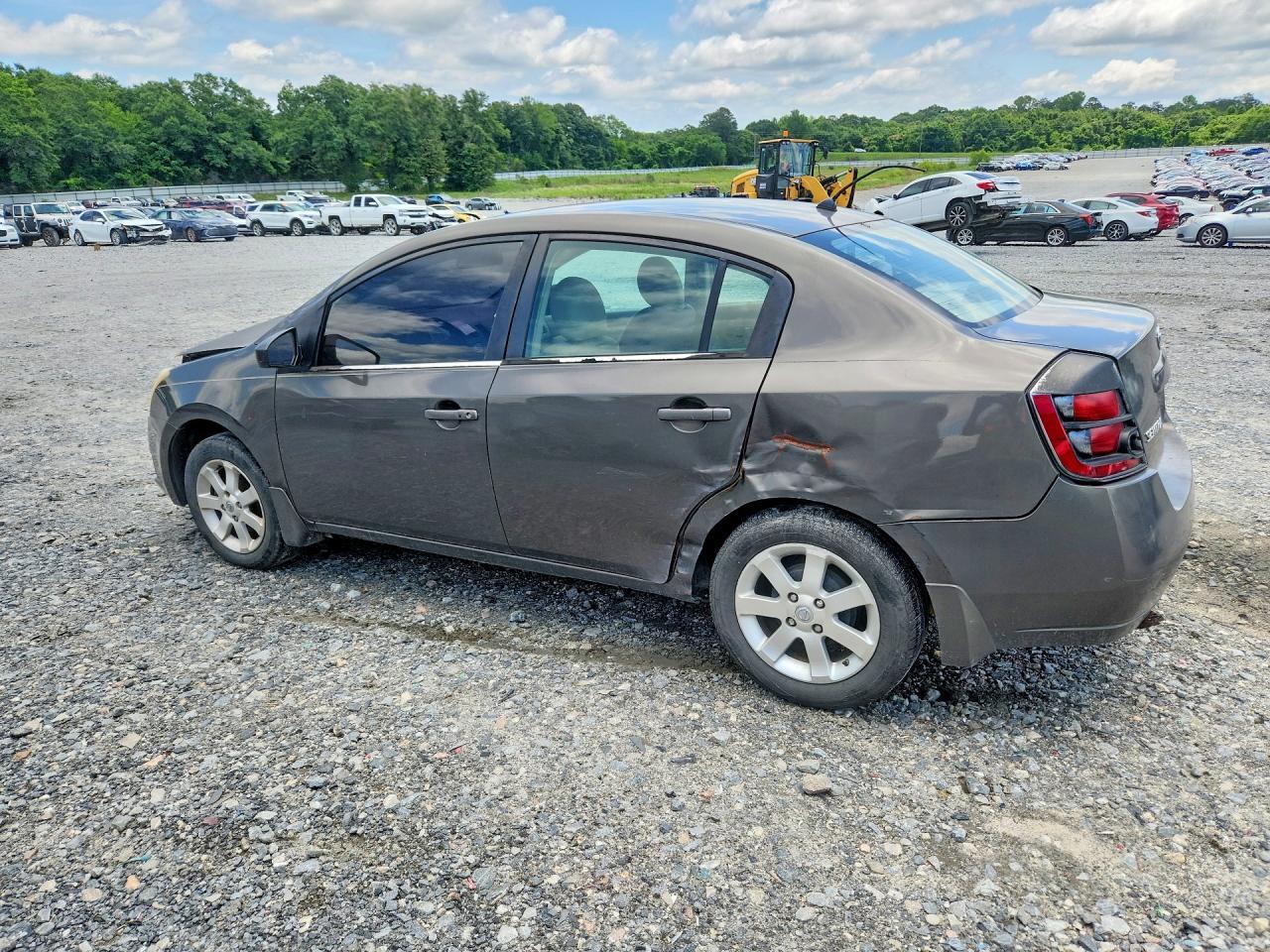 2007 Nissan Sentra 2.0 - Image 2