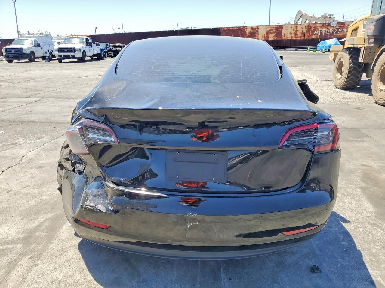 2022 Tesla Model 3 - Image 6