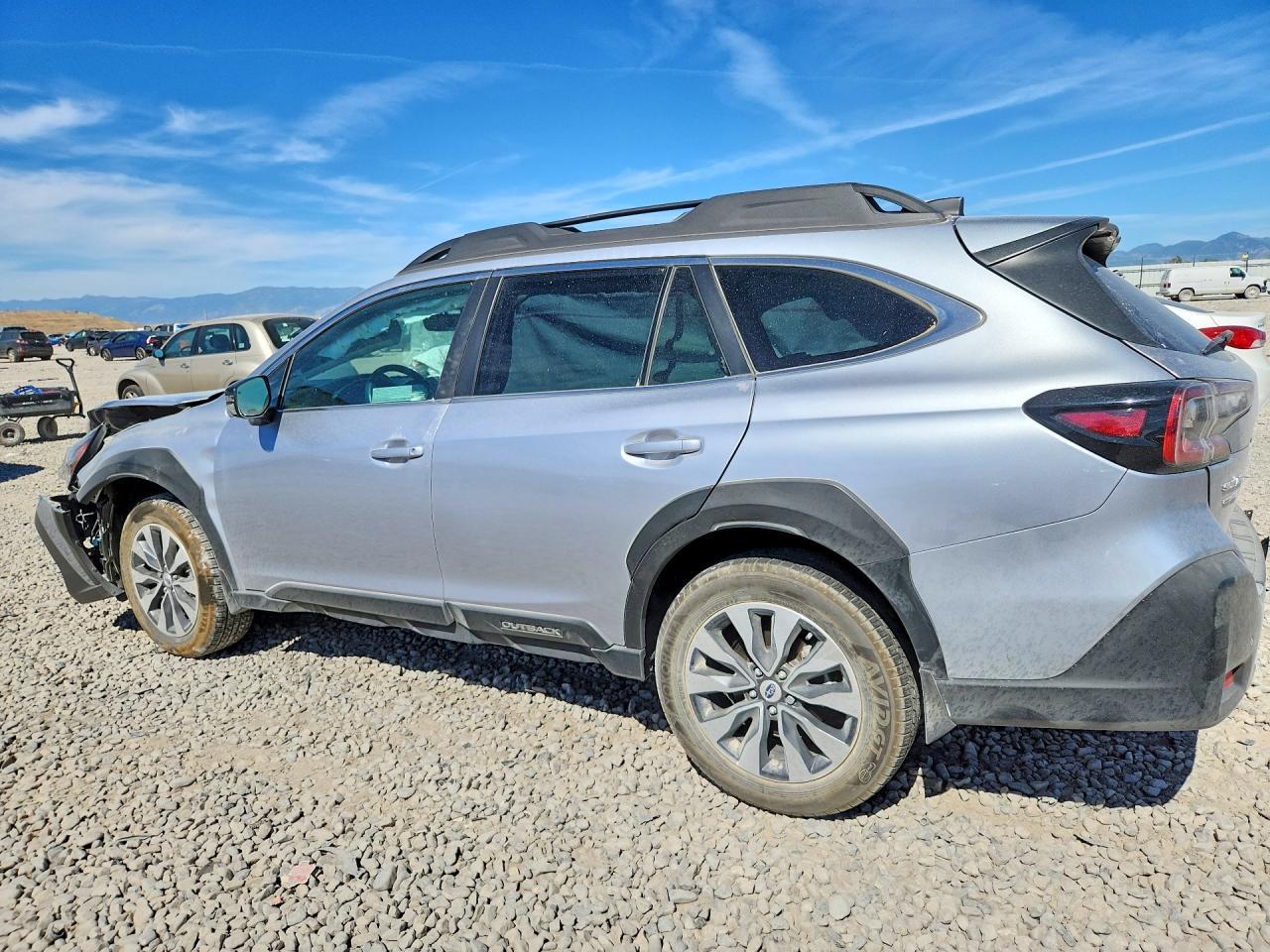 2025 Subaru Outback Limited - Фото 2