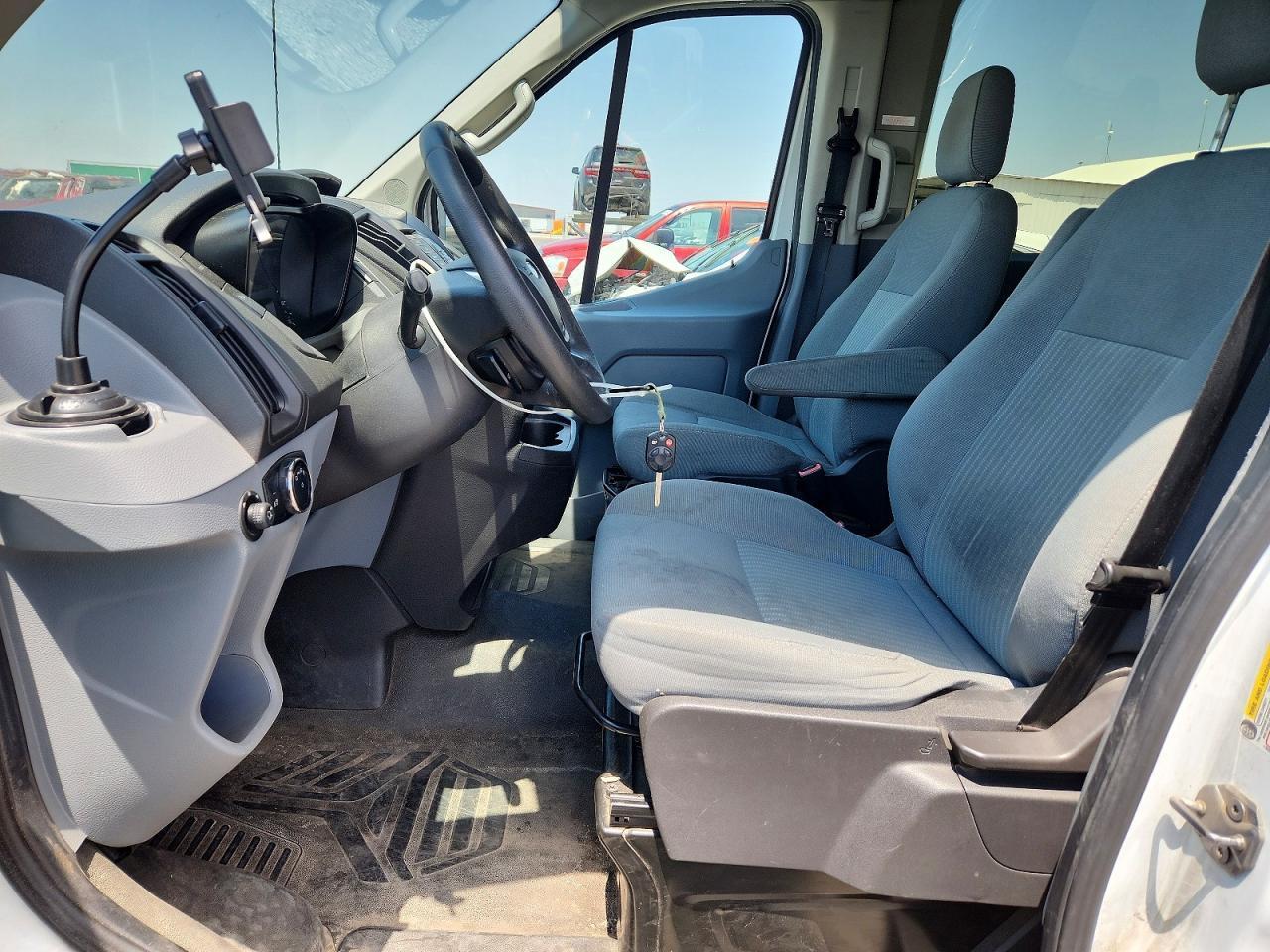 2015 Ford Transit T-350 - Image 7