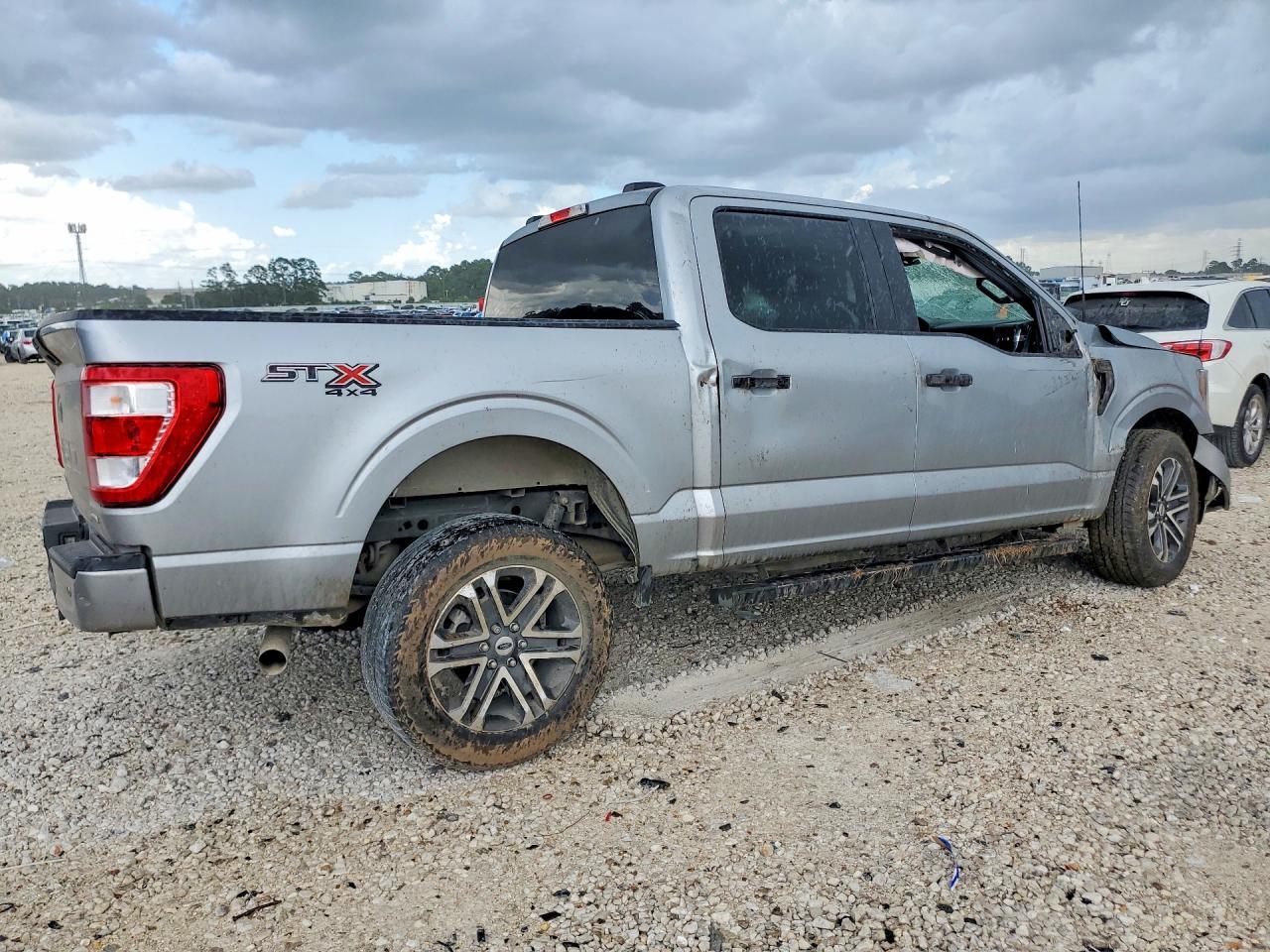 2023 Ford F150 Supercrew - Фото 3