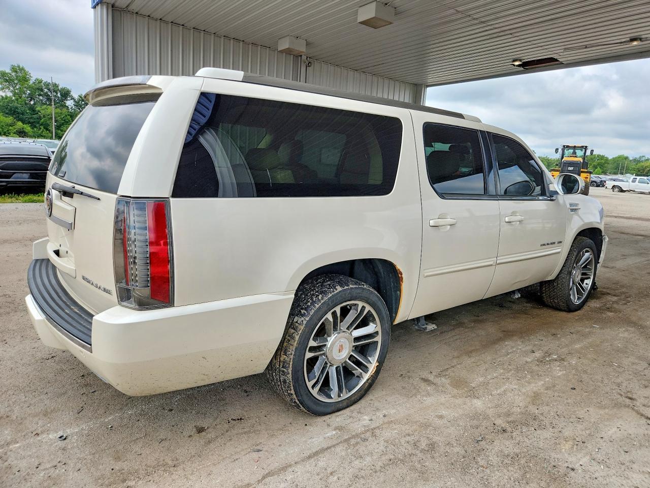 2012 Cadillac Escalade Esv Premium - Фото 3