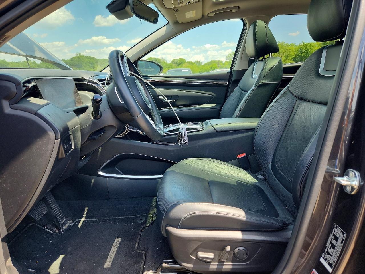 2022 Hyundai Tucson Limited - Image 7