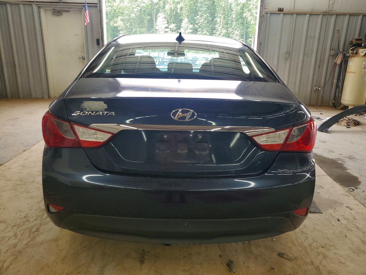 2014 Hyundai Sonata Gls - Image 6