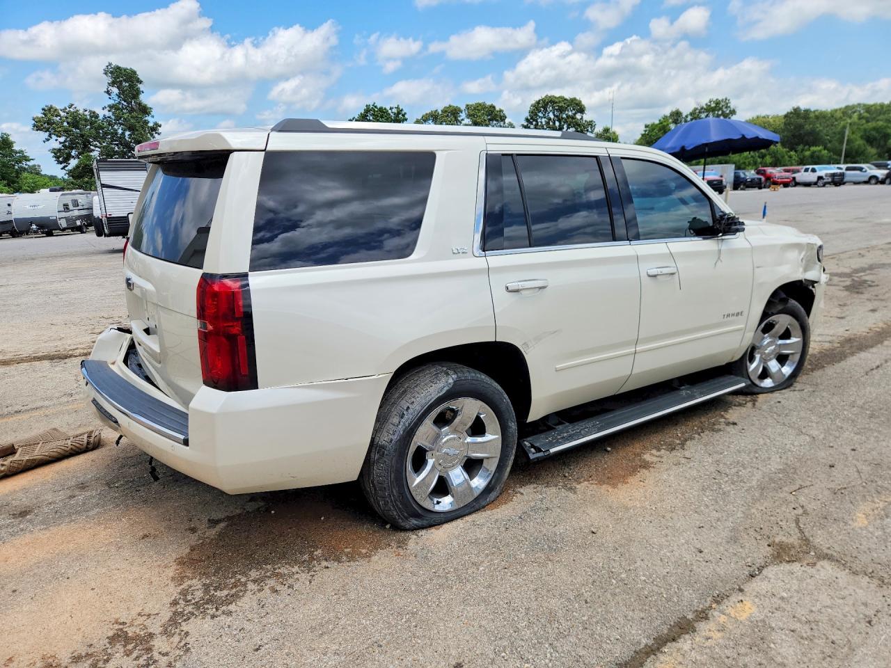 2015 Chevrolet Tahoe K1500 Ltz - Image 3