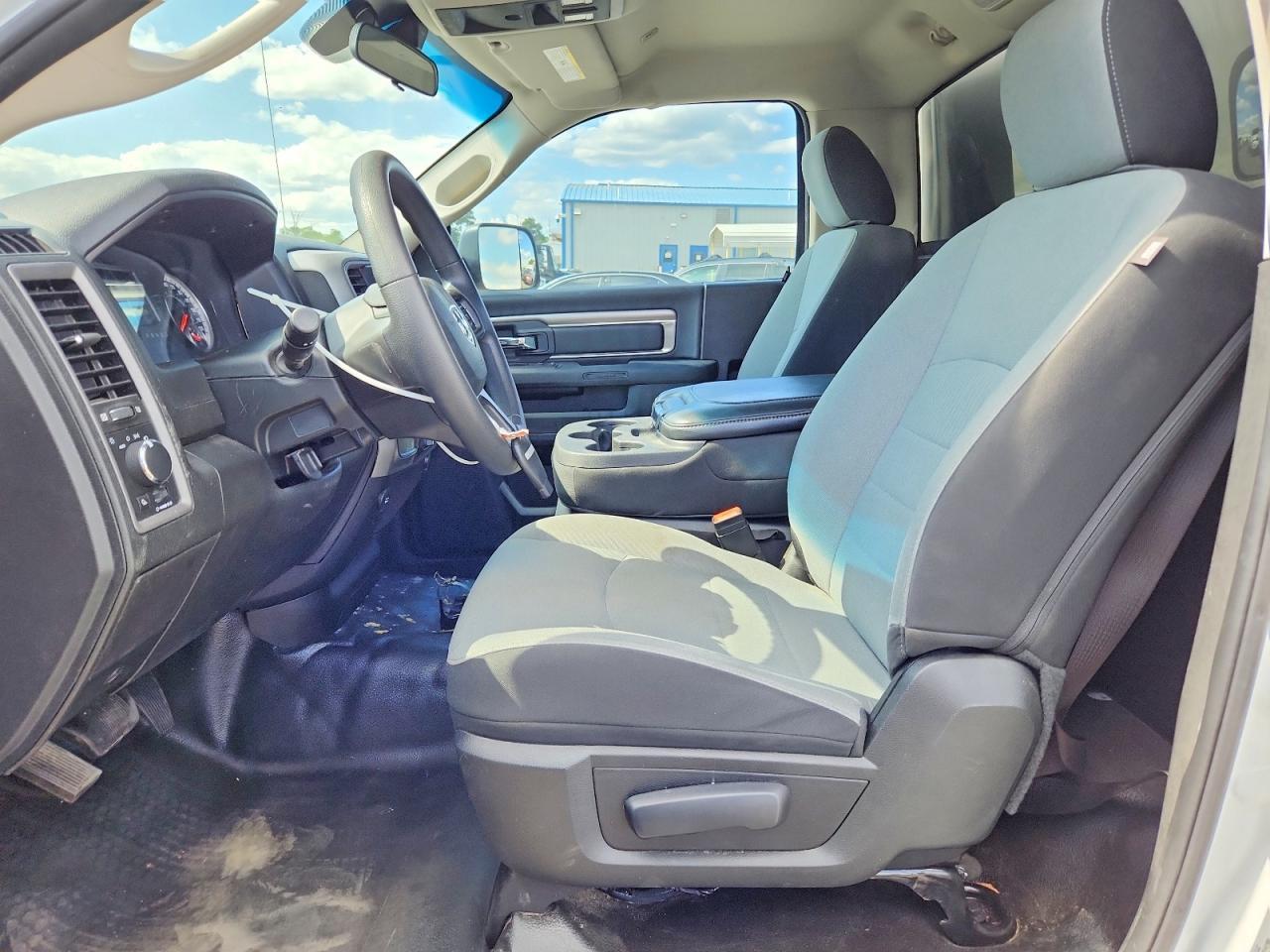 2021 Ram 1500 Classic - Фото 7