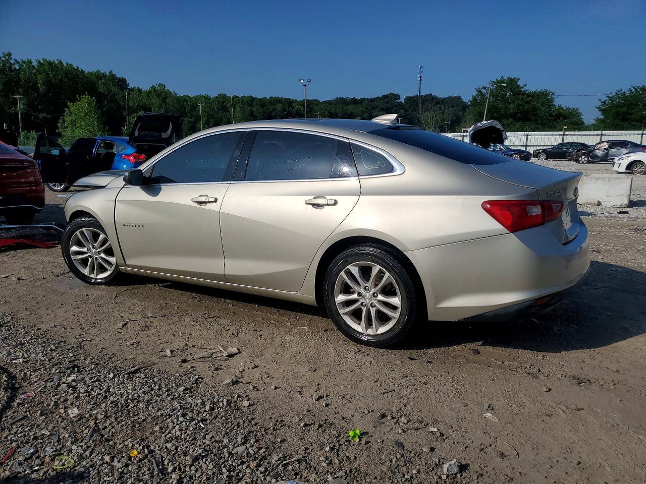 2016 Chevrolet Malibu Lt - Фото 2