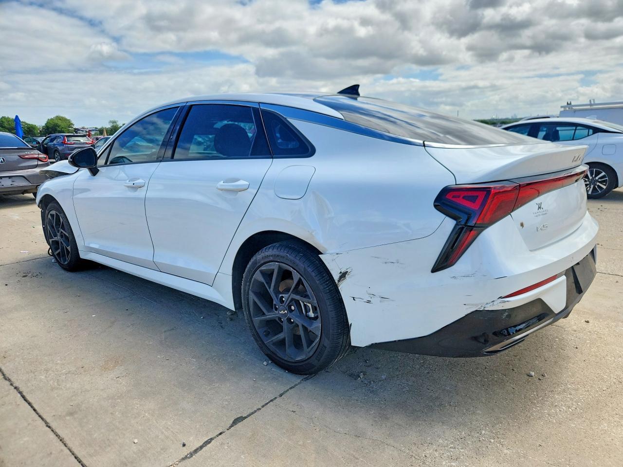 2026 Kia K5 Gt Line - Фото 2