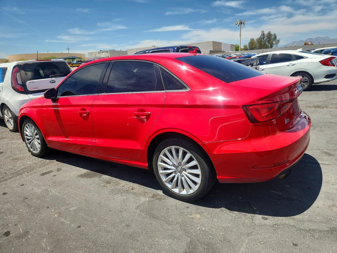2016 Audi A3 Premium - Фото 2