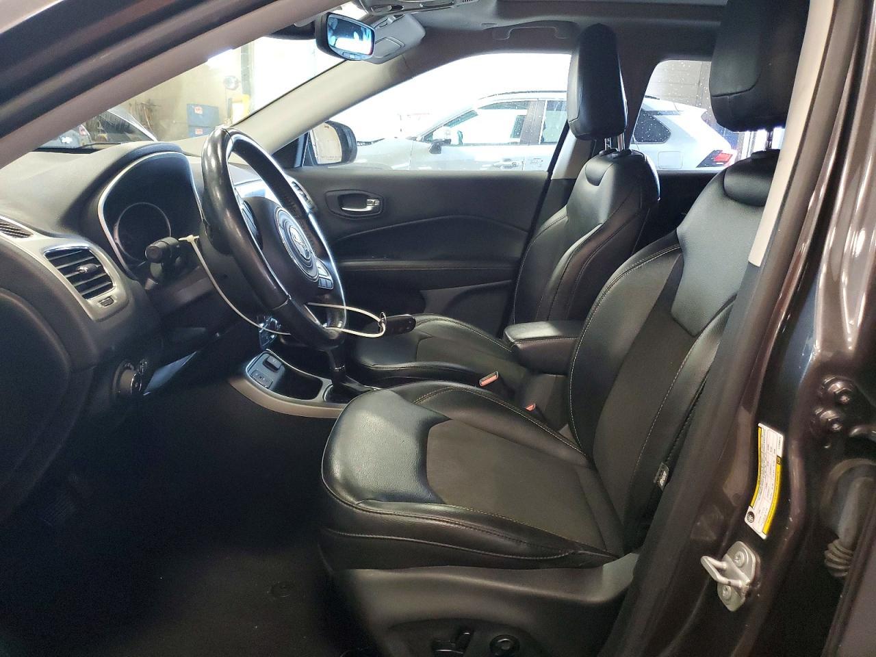 2020 Jeep Compass Latitude - Image 7