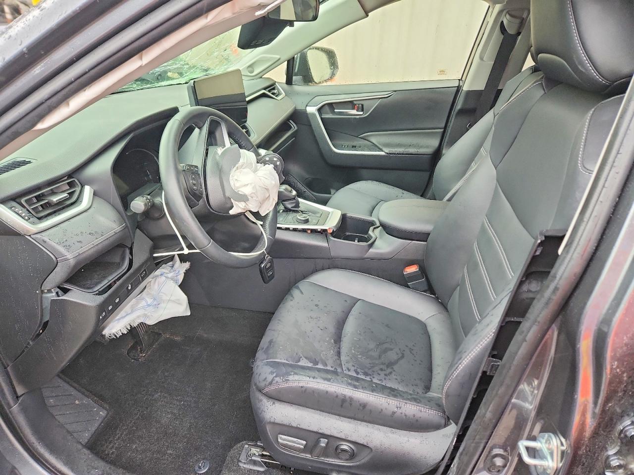 2024 Toyota Rav4 Xle Premium - Image 7