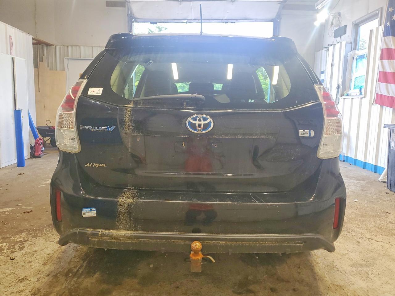 2016 Toyota Prius V Three - Фото 6