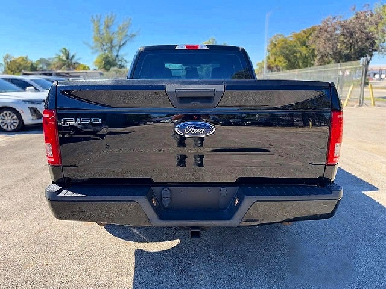 2016 Ford F150 Super Cab - Фото 6