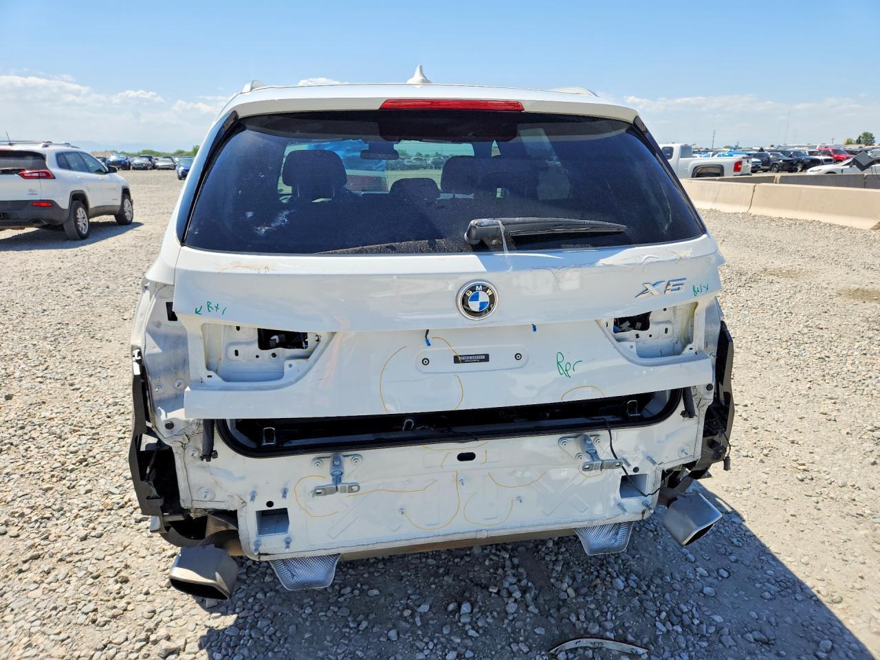 2017 BMW X5 Xdr40E - Фото 6