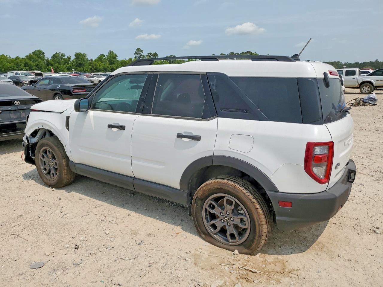 2024 Ford Bronco Sport Big Bend - Фото 2