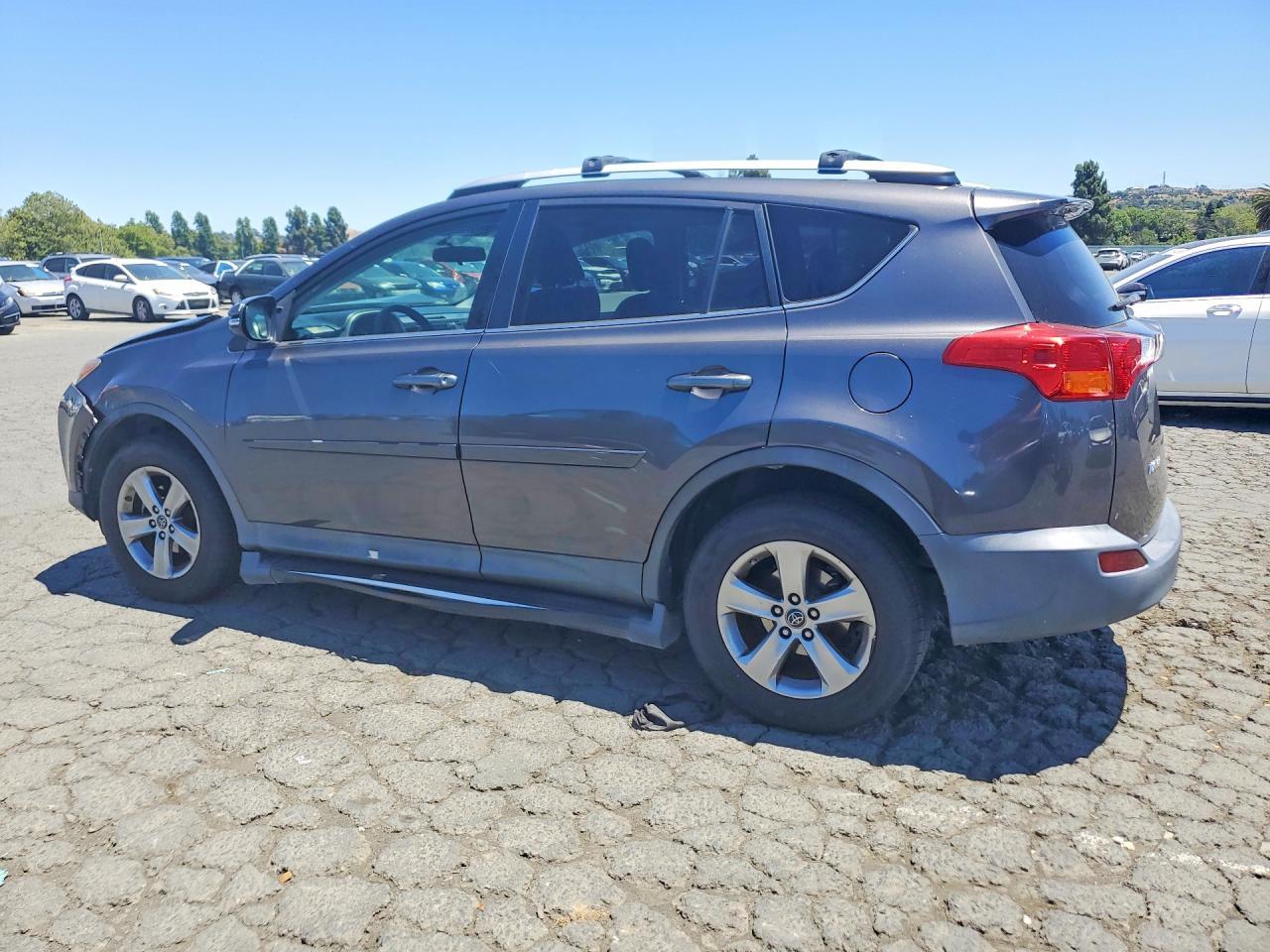 2015 Toyota Rav4 Xle - Фото 2