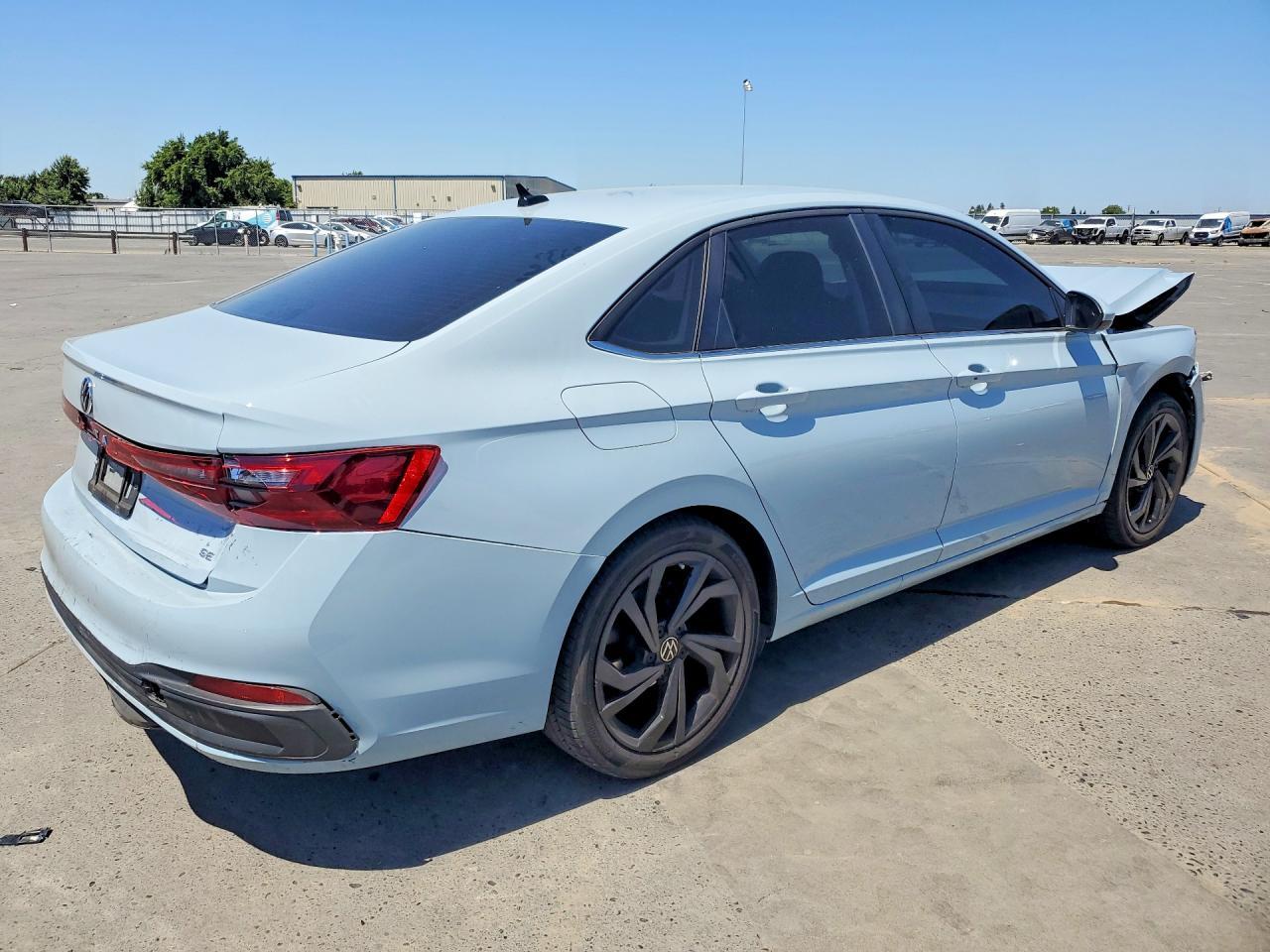 2025 Volkswagen Jetta Se - Image 3