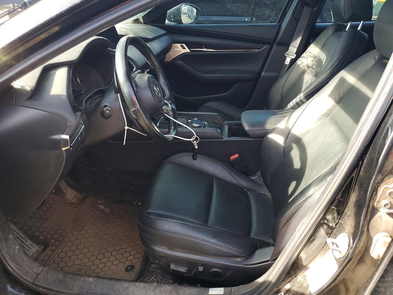 2021 Mazda 3 - Image 7