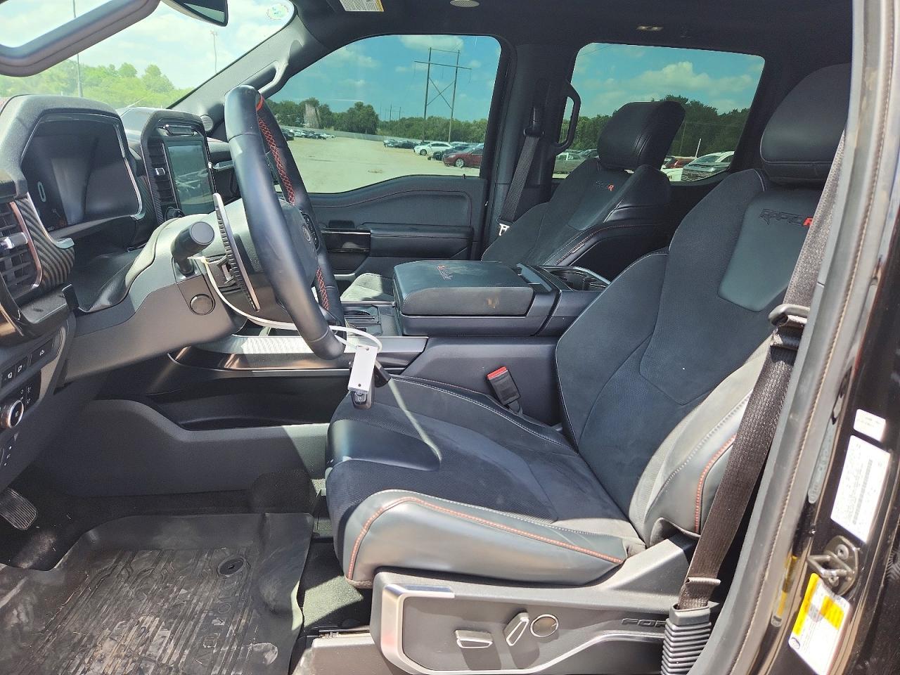 2023 Ford F150 Raptor - Фото 7