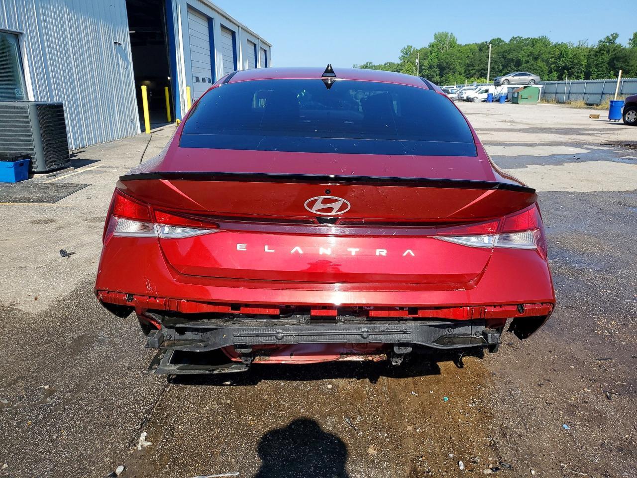 2026 Hyundai Elantra Sel Sport - Image 6