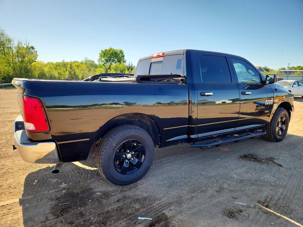 2017 Ram 1500 Slt - Image 3