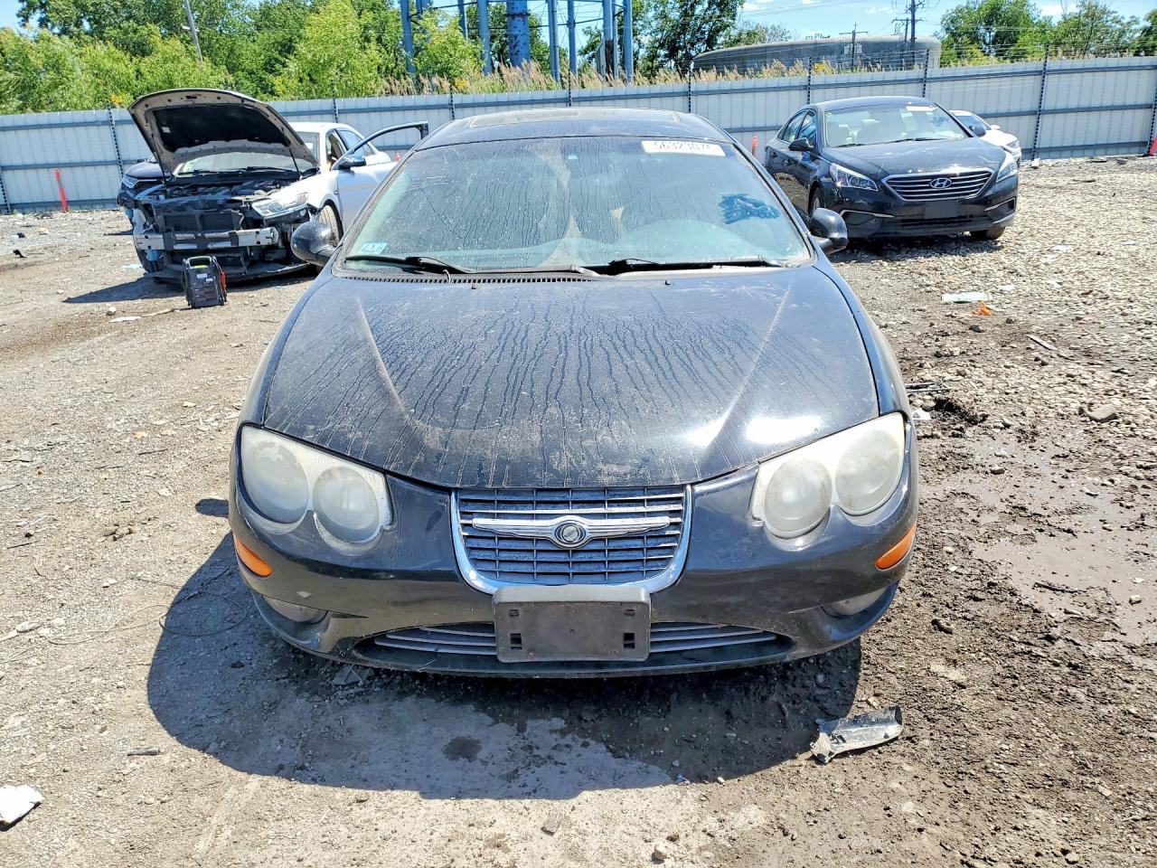 2001 Chrysler 300M - Фото 5