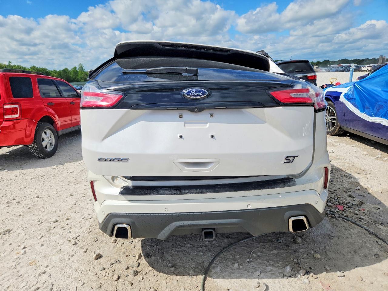 2019 Ford Edge St - Фото 6