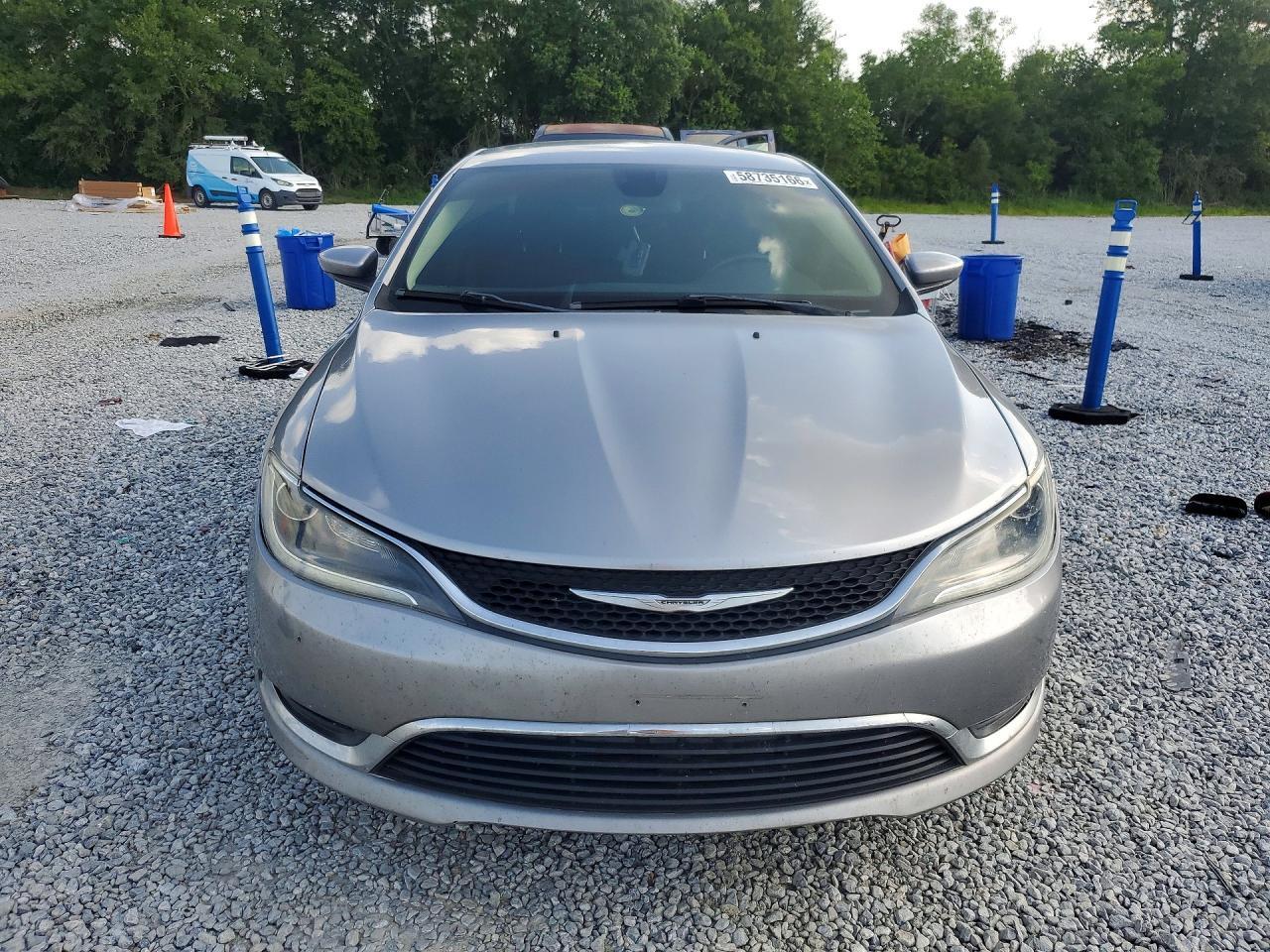 2015 Chrysler 200 Limited - Фото 5