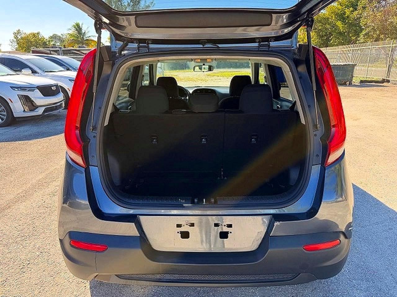 2020 Kia Soul Lx - Фото 6
