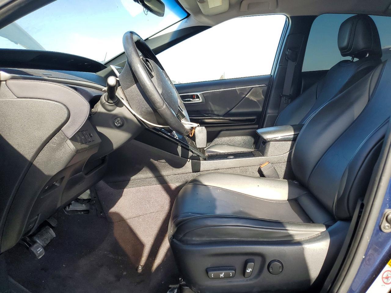 2016 Toyota Mirai - Image 7