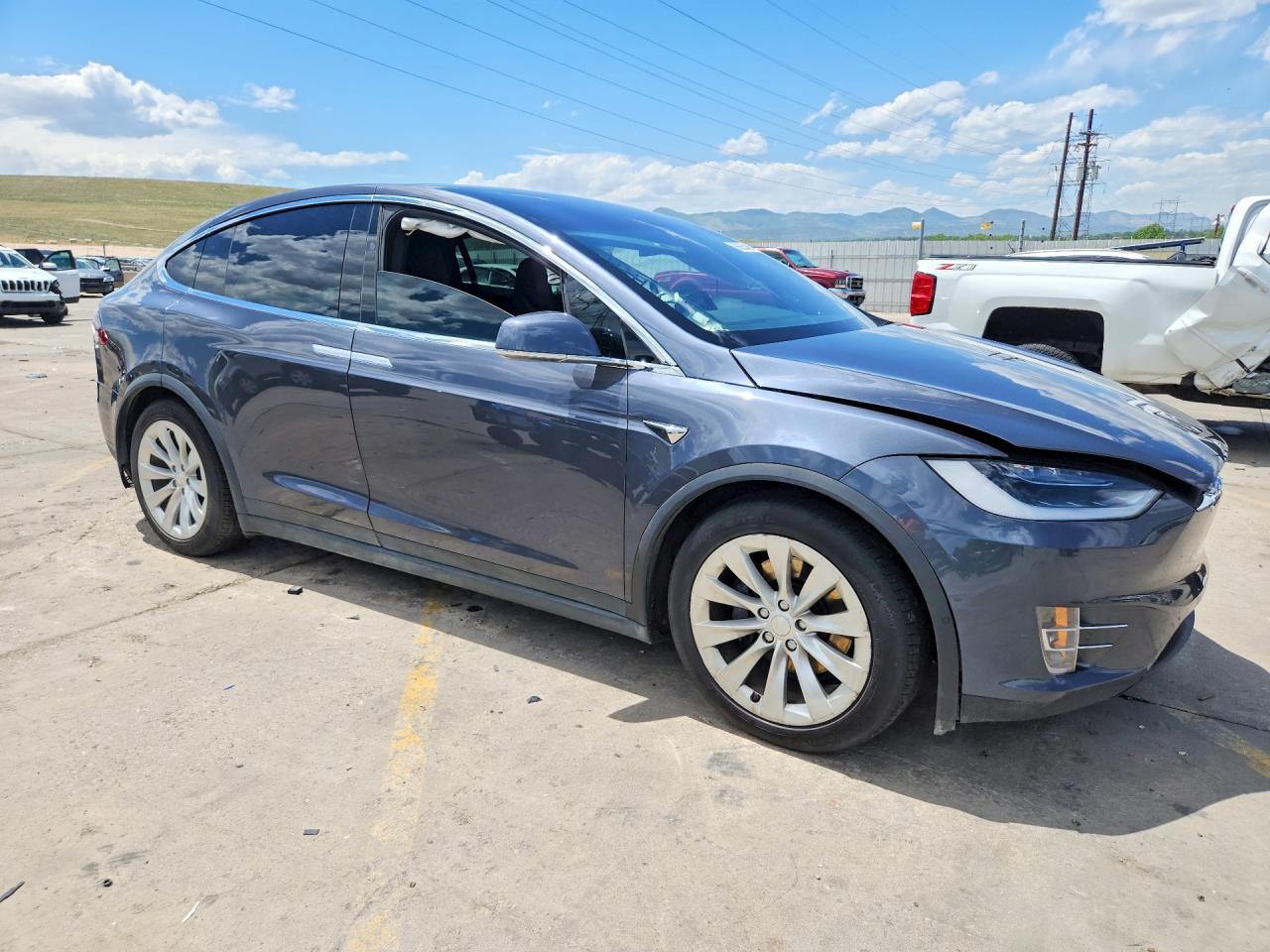 2018 Tesla Model X - Image 4