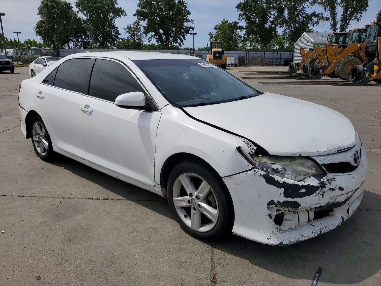 2014 Toyota Camry Se - Фото 4