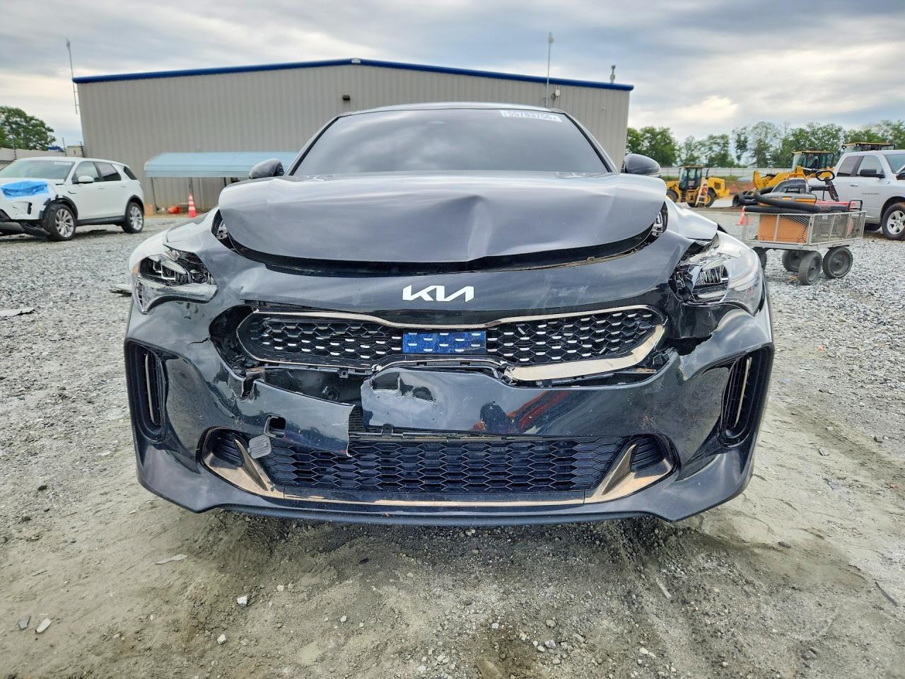 2023 Kia Stinger Gt Line - Image 5