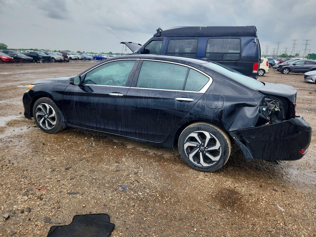 2016 Honda Accord Ex - Image 2