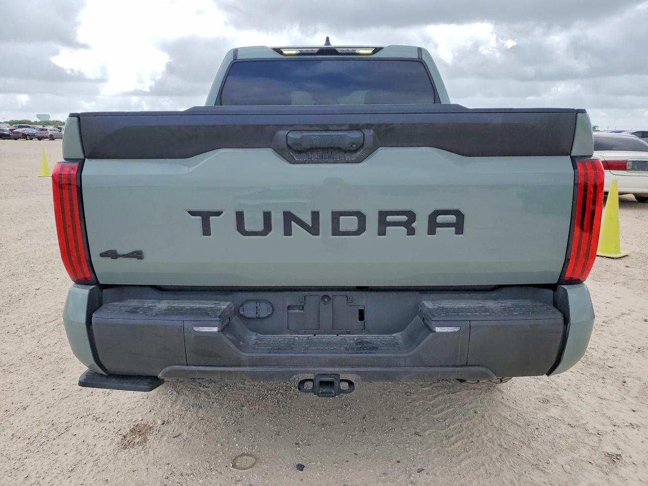 2024 Toyota Tundra Sr5 - Image 6