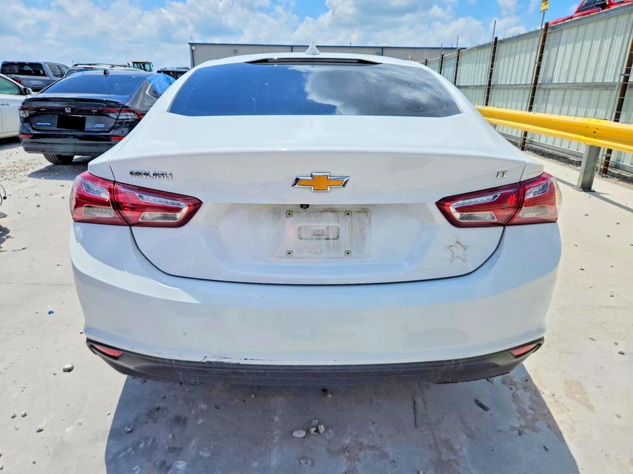 2021 Chevrolet Malibu Lt - Фото 6