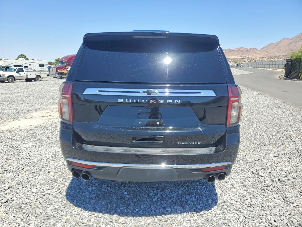 2021 Chevrolet Suburban K1500 Premier - Image 6