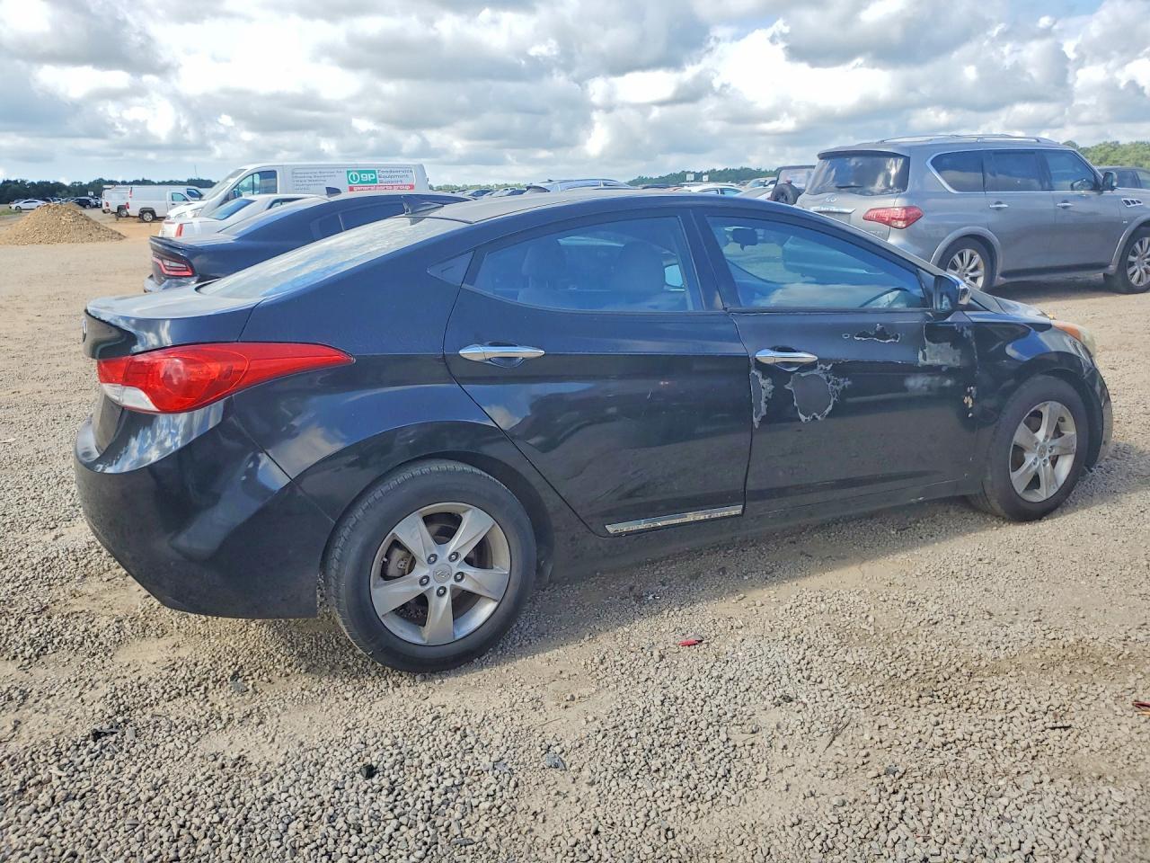 2013 Hyundai Elantra Gls - Фото 3
