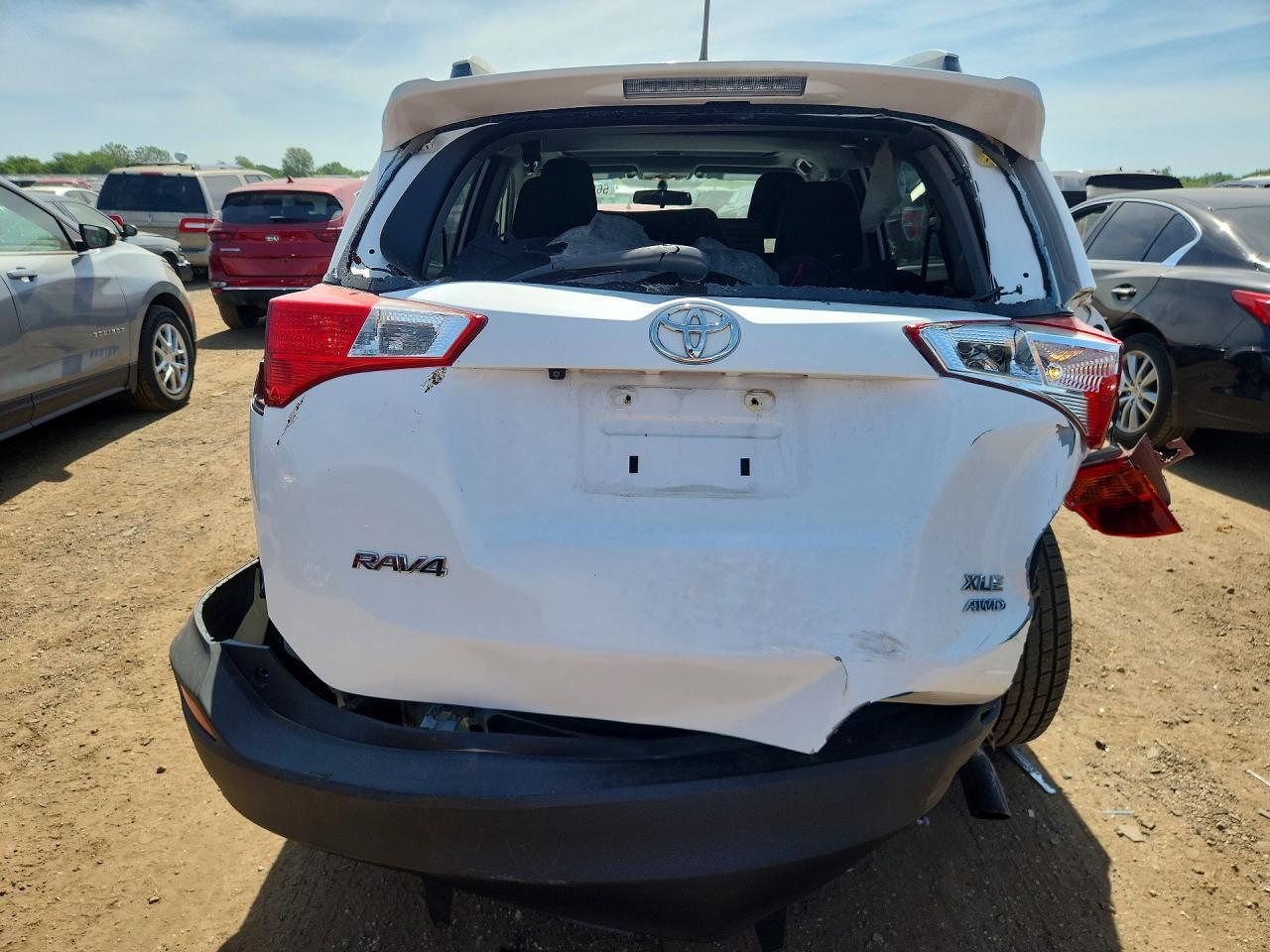 2015 Toyota Rav4 Xle - Фото 6